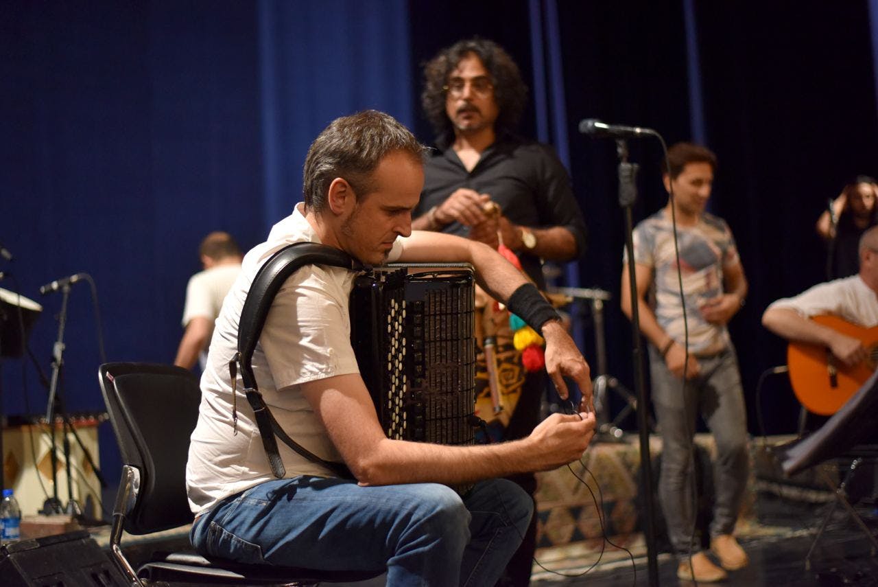 Spanish accordionist, Gorka Hermosa, with Mohsen Sharifian and Lian band
